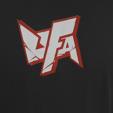 T-shirt Rivals Eternal — UFA × Arc System Works, détail du logo poitrine